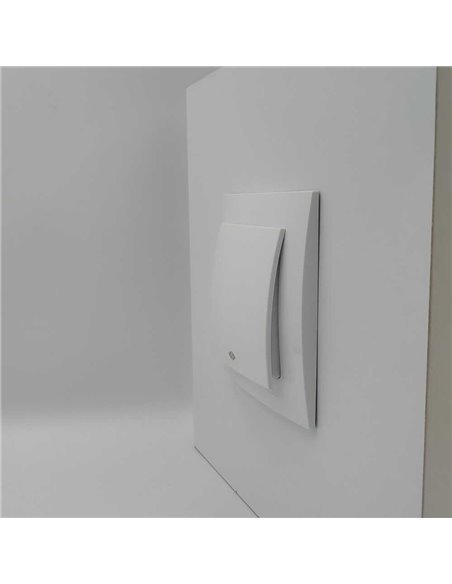 Вимикач 1-кл проміжний Nilson Touran Білий